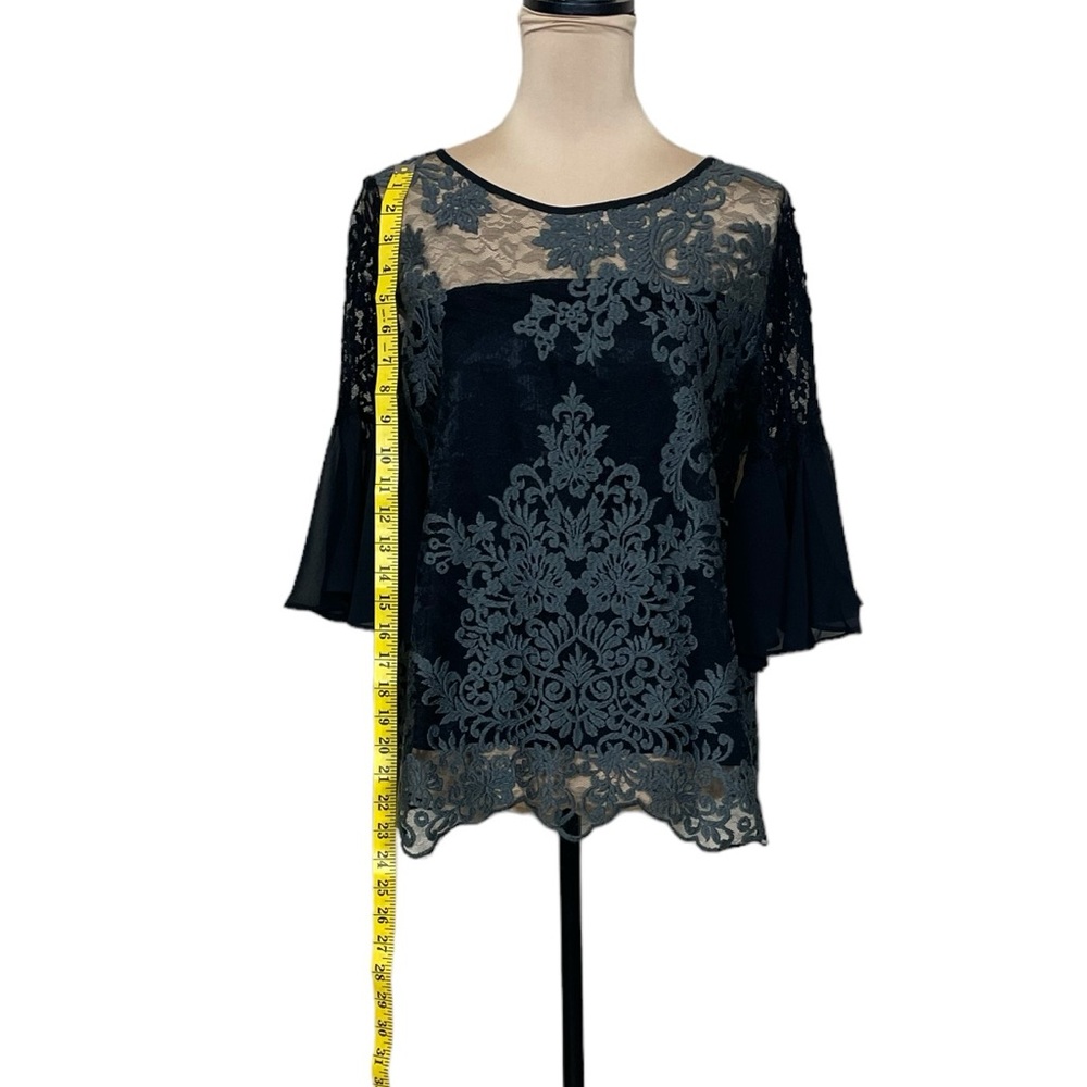 Carmen Marc Valvo Sheer/Lace Top NWT (D-1) - Picture 6 of 10